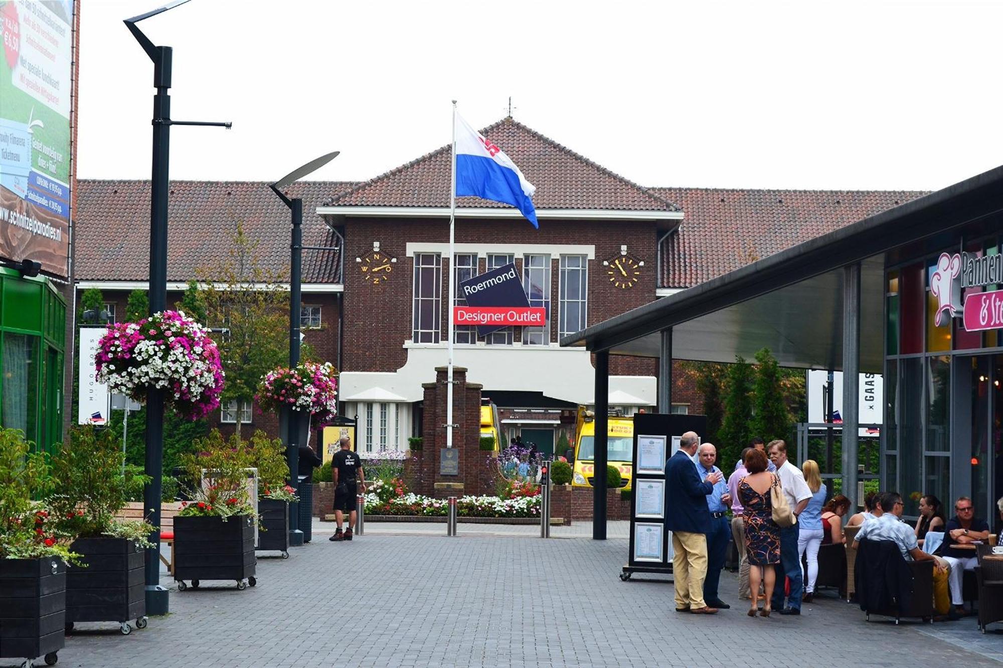 Hotel En Grand Cafe De Pauw Roermond Eksteriør bilde